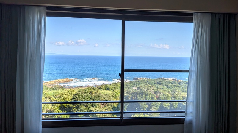 ホテル客室から見える景色